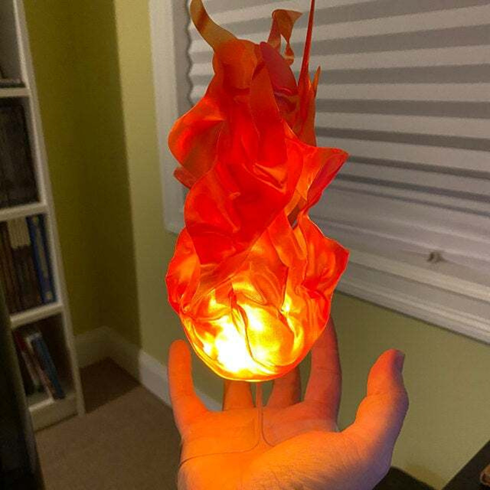 ハロウィン吊り下げ式浮遊火の玉パーティーデコレーション、クリ - Cosplay Fireball Prop のレビューと価格